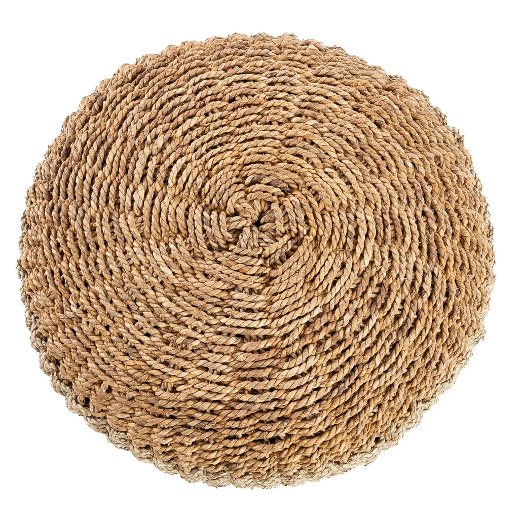Le pouf en macramé