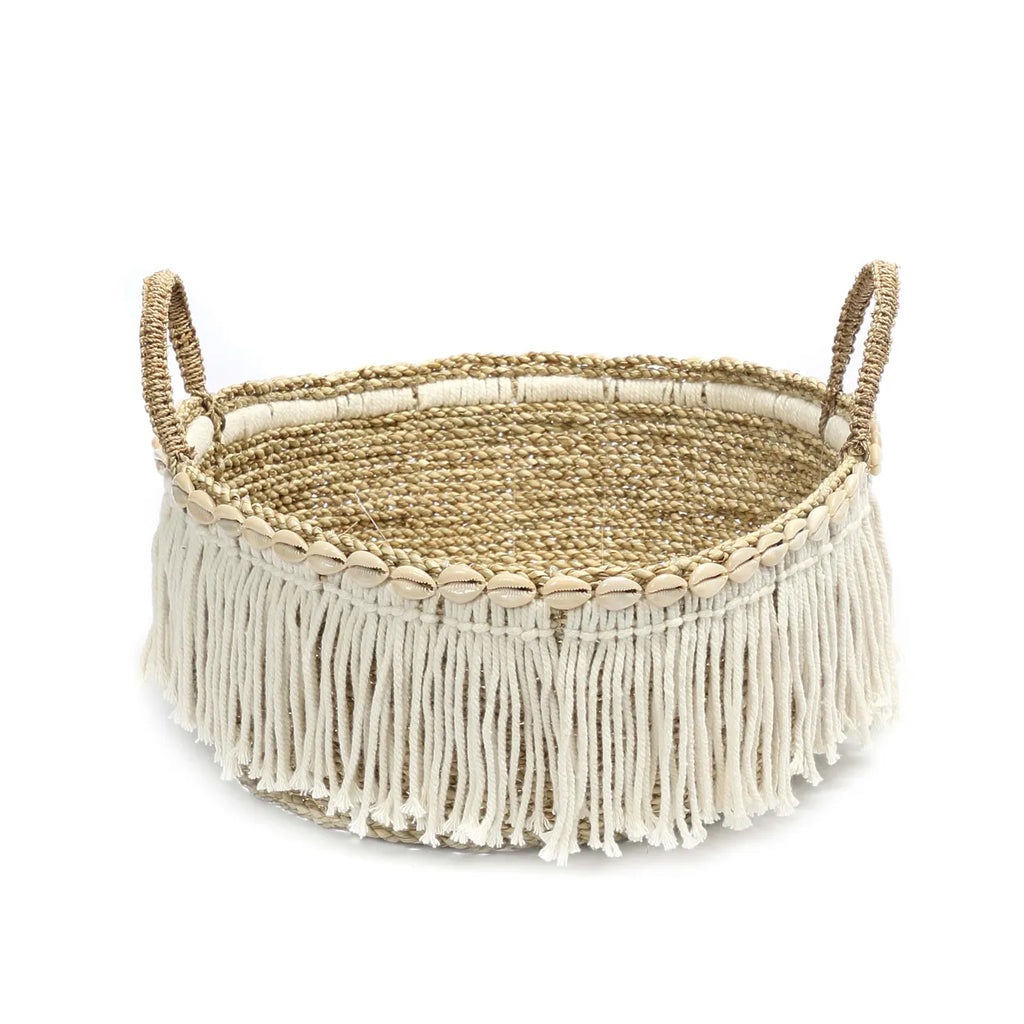 De Boho Fringe Mand - Naturel Wit se traduit en français par Panier à Franges Boho - Naturel Blanc.