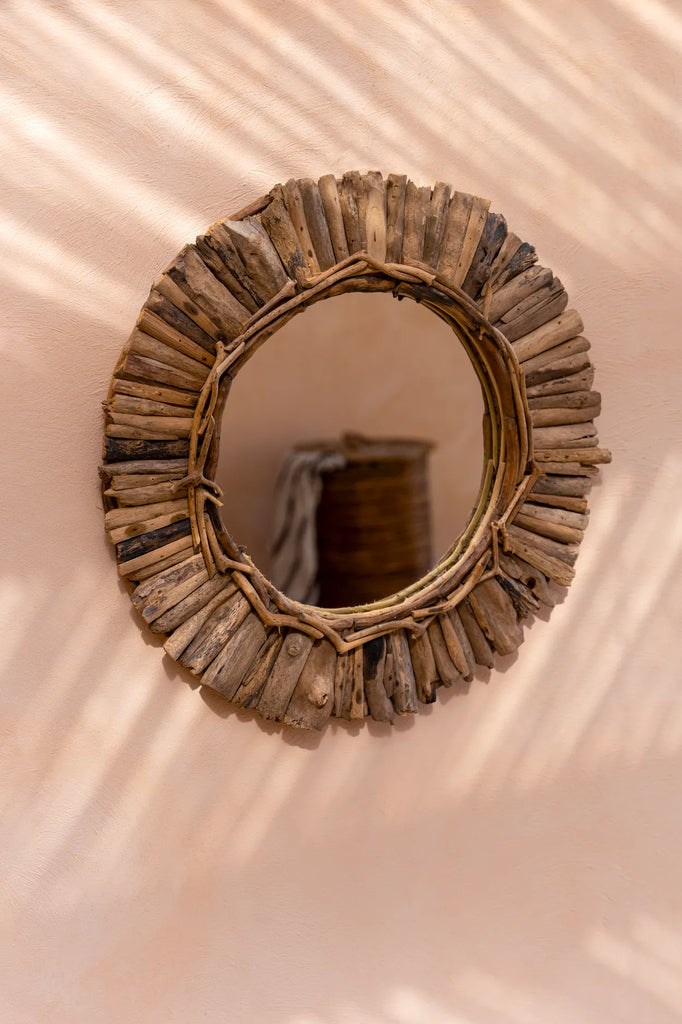 Le miroir couronne en bois flotté - Naturel - M