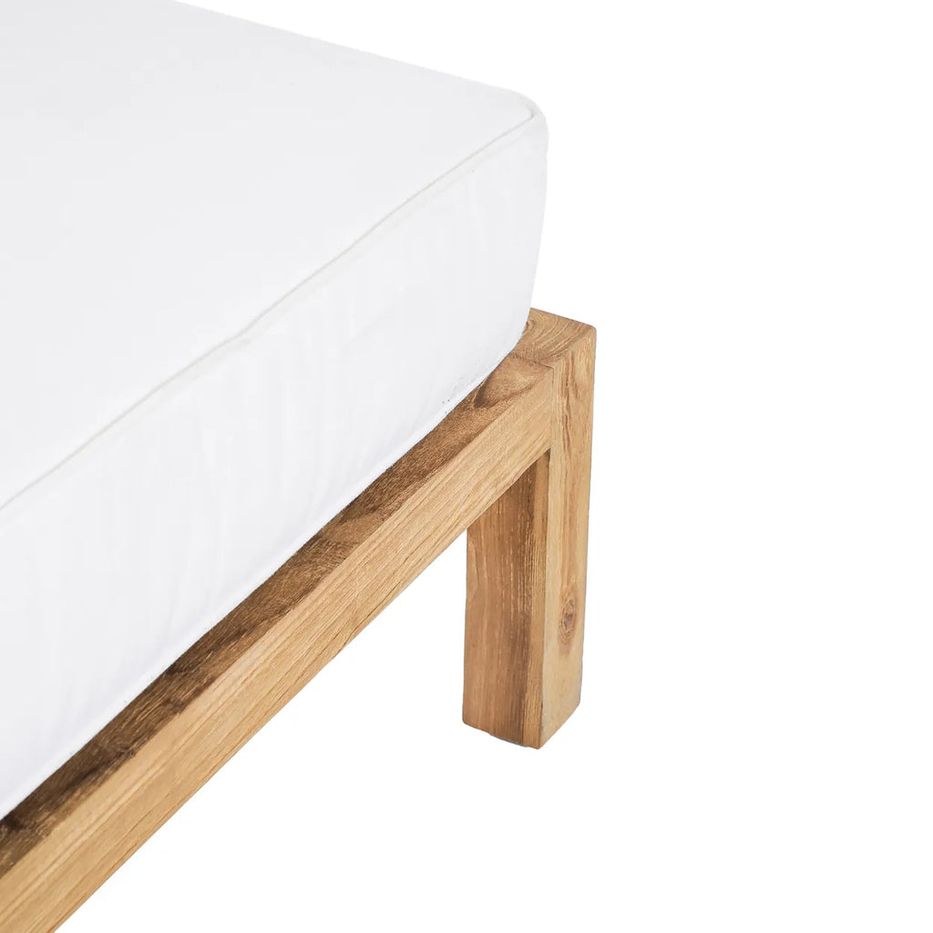 De Moyo Modular Ottoman se traduit en français par "Ottoman modulaire De Moyo".