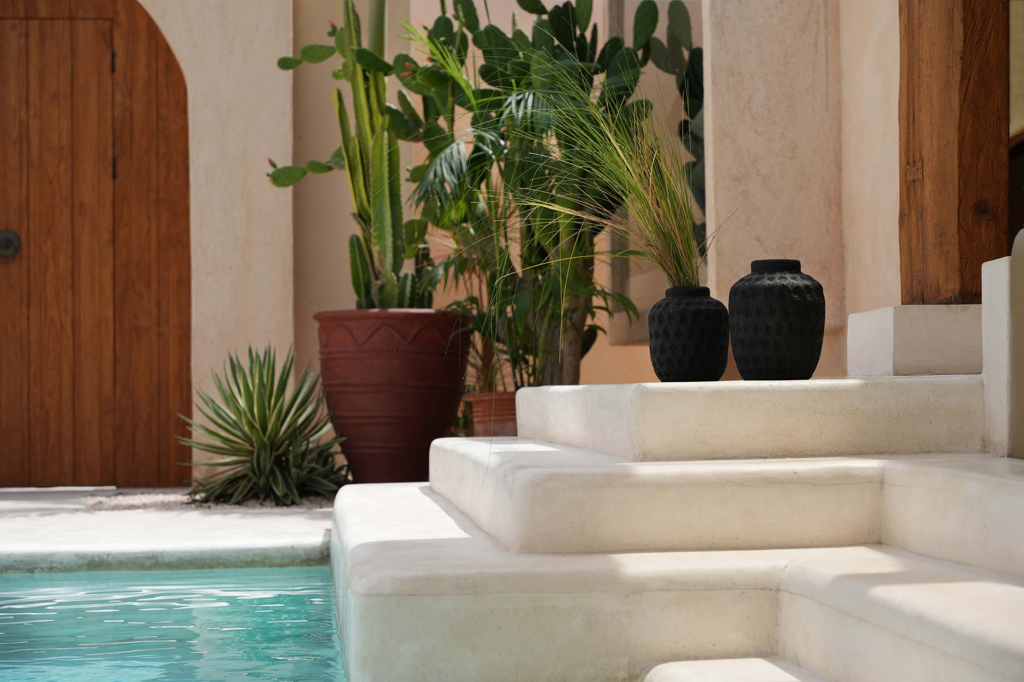 Le vase pointu - Noir - L